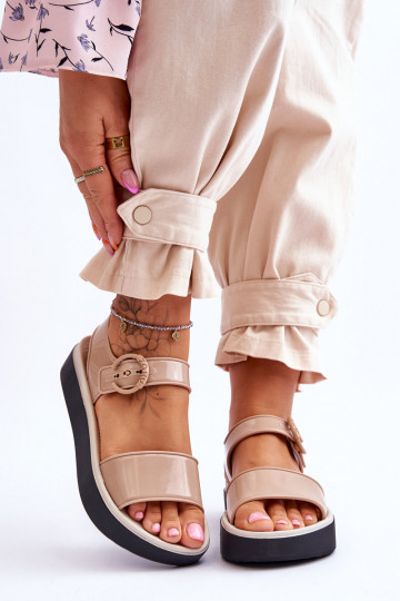 Sandalen met gesp in beige...