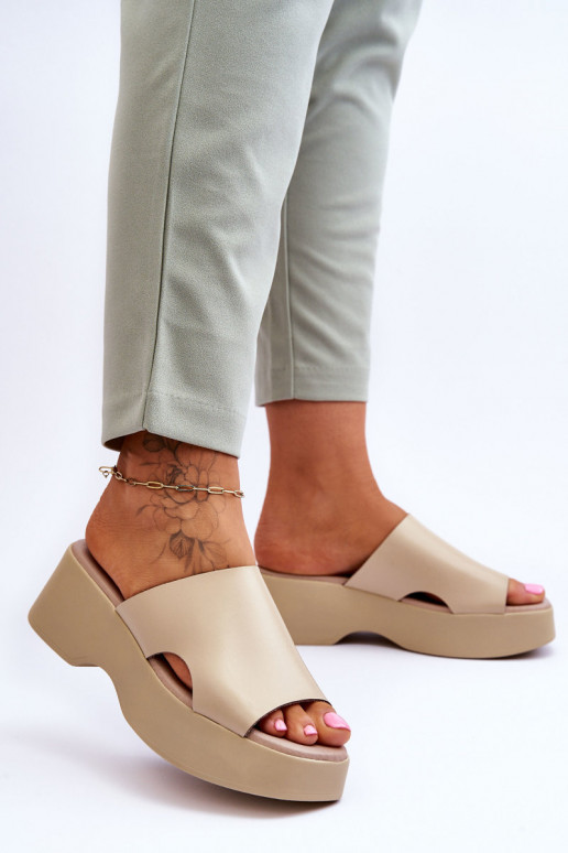 Chaussons femme couleur sable Lucami avec plateforme