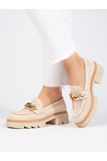 Mocassins en daim avec chaîne décorative Shelovet beige clair 2