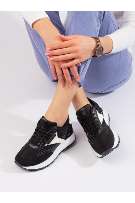 Chaussures de sport à plateforme... Chaussures de sport à plateforme...