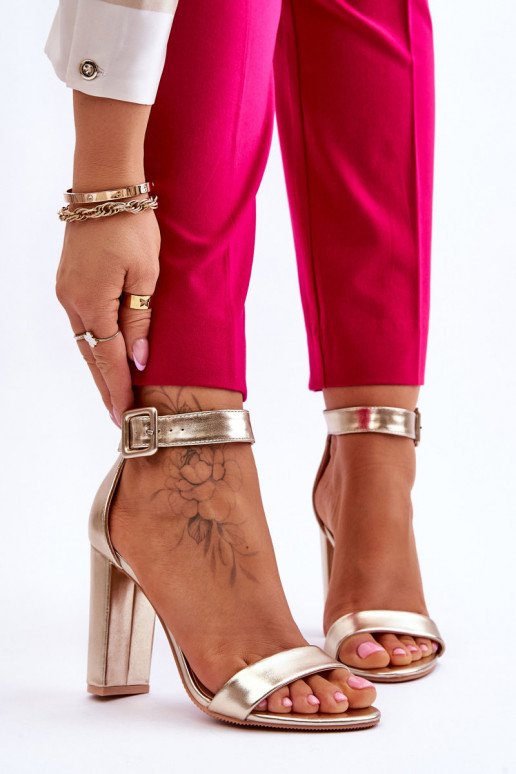 Goldfarbene Stöckelschuhe Georgina