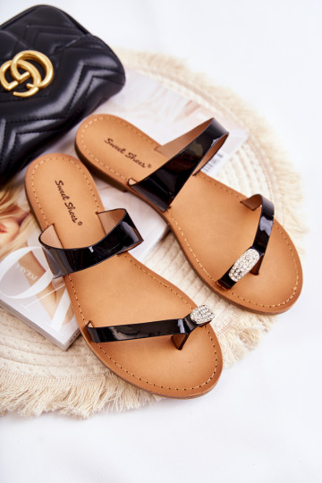 Chaussons laqués couleur noir Jimena 2