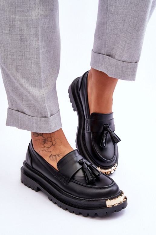 Mocassins à franges de couleur noire... Mocassins à franges de couleur noire...