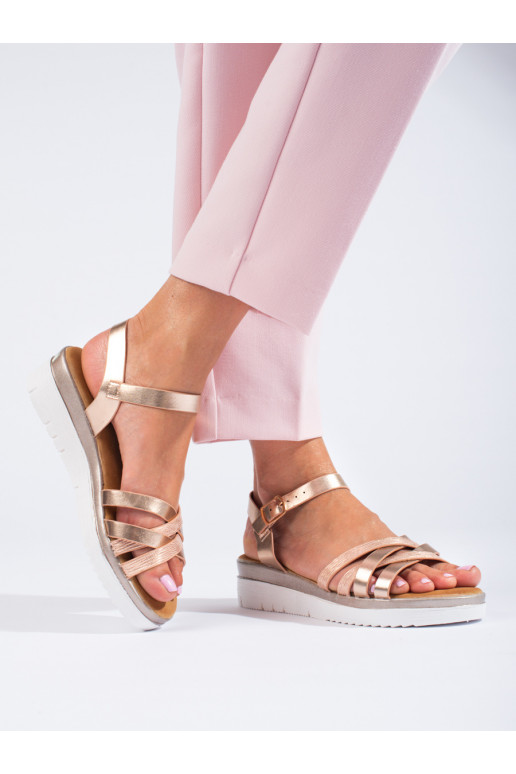 Damensandalen mit kleinem Plateau... Damensandalen mit kleinem Plateau...