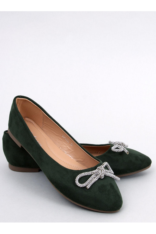 Ballerina's met amandelvormige...