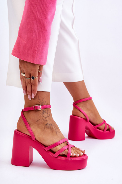 sandales élégantes à talons hauts avec lanières de couleur rose Shemira
