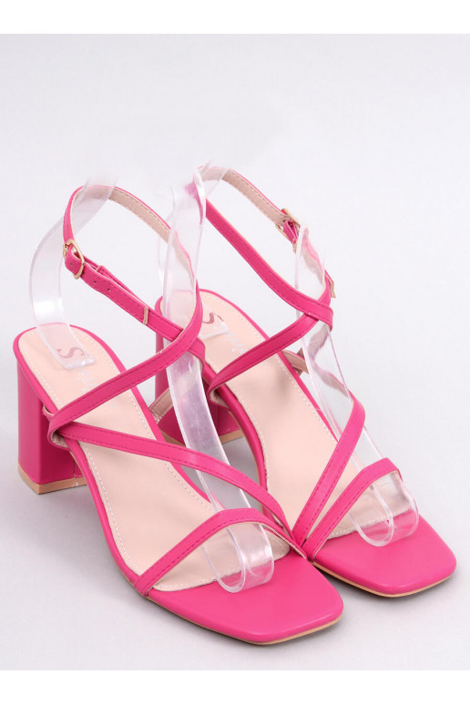 Roze stijlvolle sandalen met hoge...