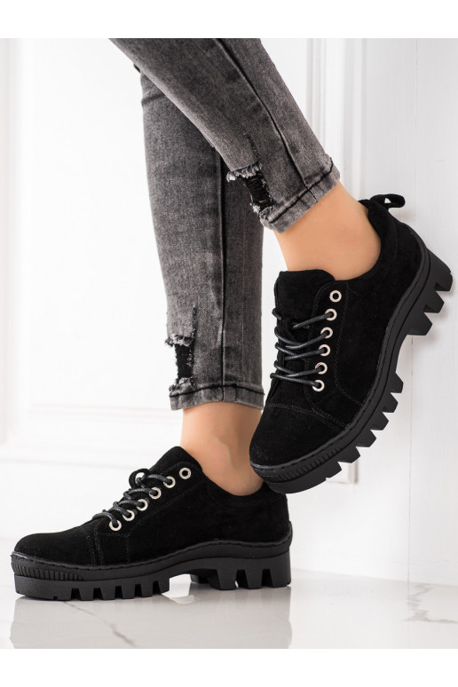 Schwarze Schuhe mit Plateau S. Barski Schwarze Schuhe mit Plateau S. Barski