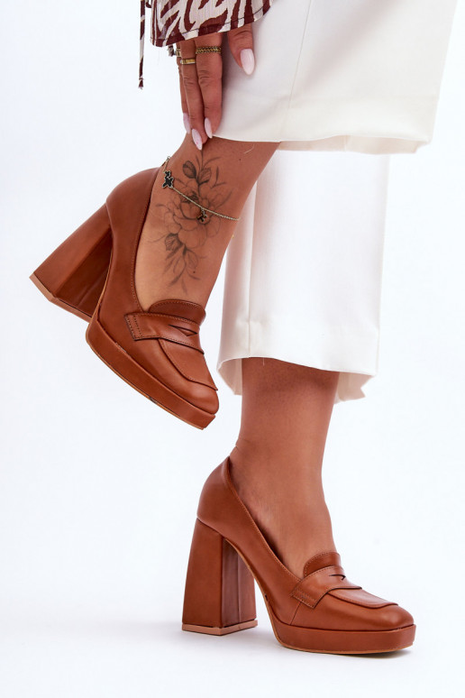 Chaussures stylées à talon large, couleur marron Alisa