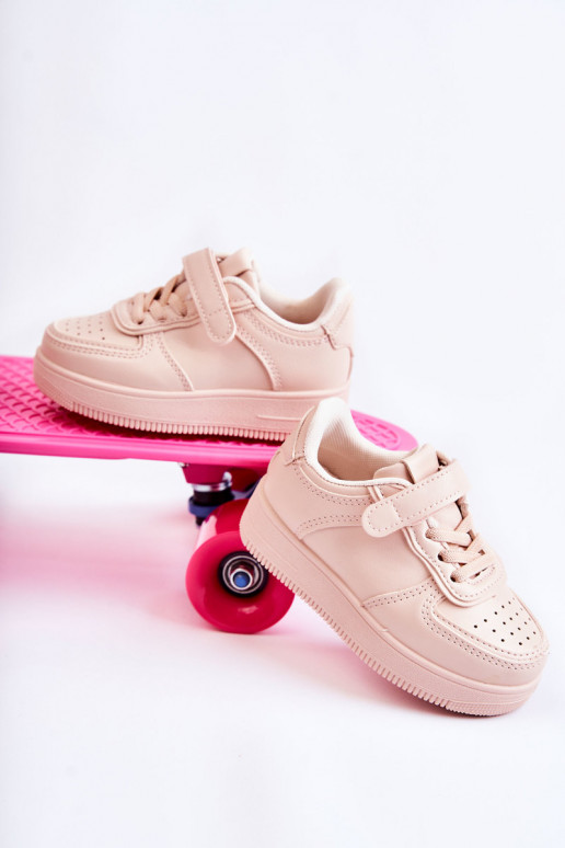 Kinder-Sportschuhe mit Klebeverschlüssen in der Farbe Rosa Elike