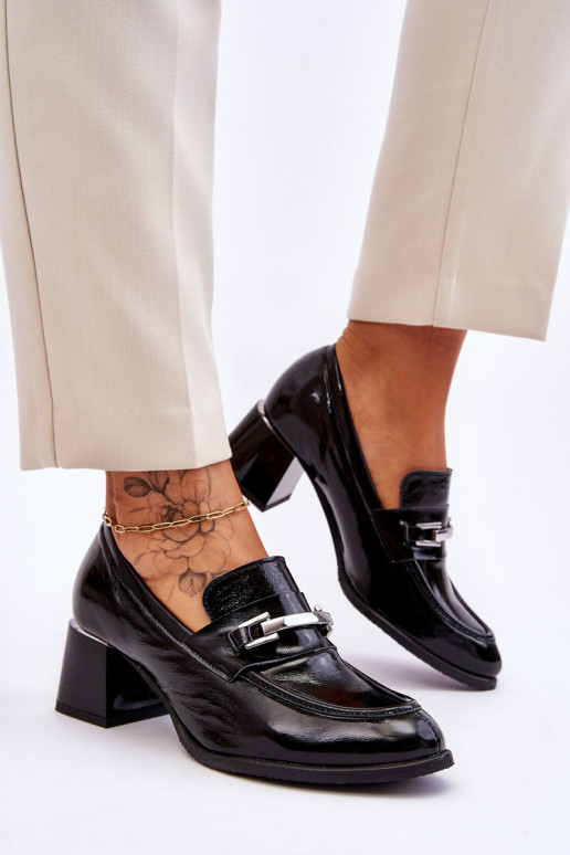 Gelakte schoenen in de kleur zwart... Gelakte schoenen in de kleur zwart...