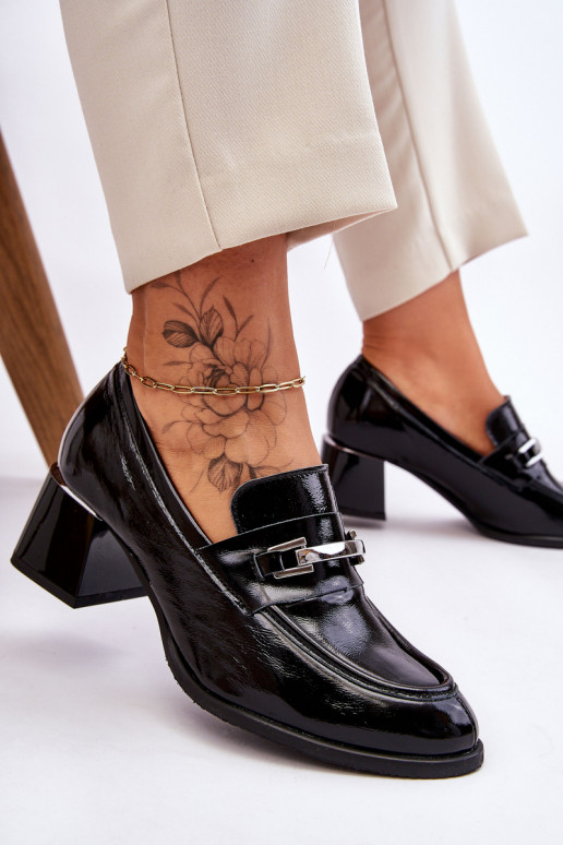 Chaussures laquées de couleur noire Damira