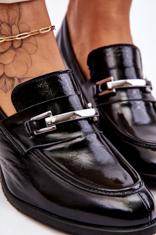 Chaussures laquées de couleur noire Damira