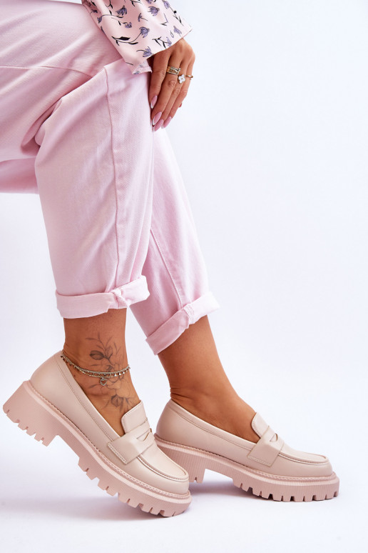 Mokassins mit massivem Plateau in... Mokassins mit massivem Plateau in...