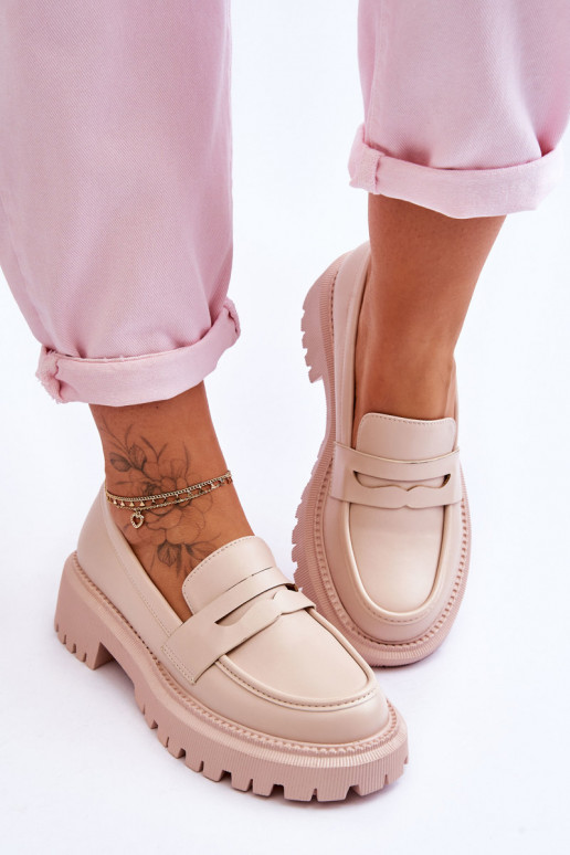 Mokassins mit massivem Plateau in... Mokassins mit massivem Plateau in...