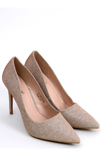 Schoenen met hoge hakken... 2