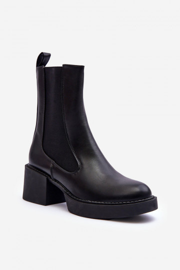 Stylische Stiefel mit...