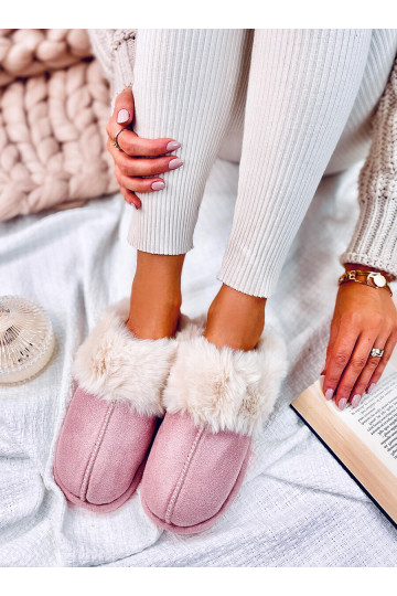 Chaussons avec fourrure...