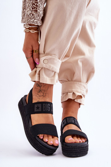 Schwarze Sandalen des Big...