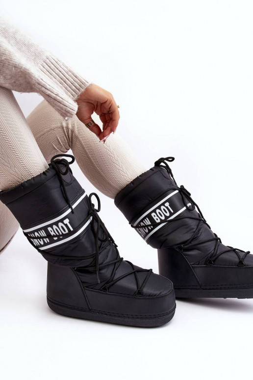 Snowboots in de kleur zwart Venila Snowboots in de kleur zwart Venila