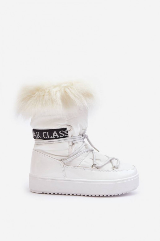 Snowboots met veters in witte kleur... Snowboots met veters in witte kleur...
