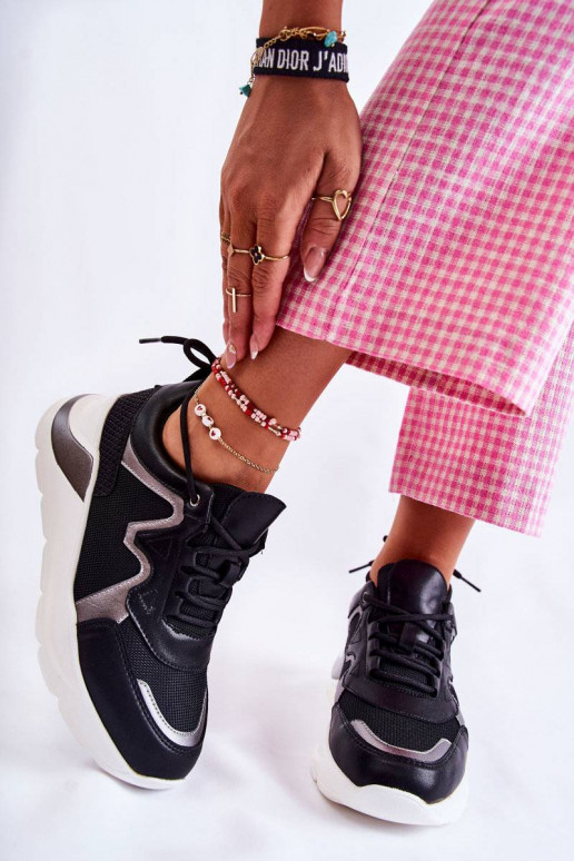Baskets modèle chaussures couleur noire Allie