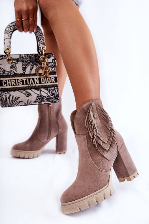 Chaussures en daim avec plateforme de couleur cappuccino