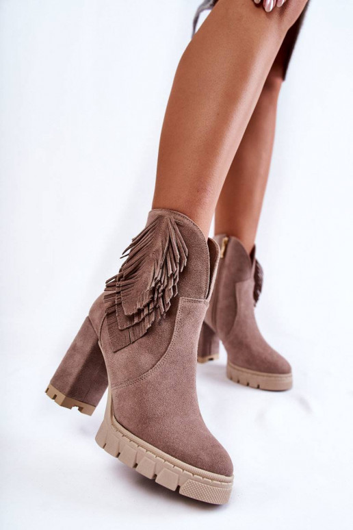 Chaussures en daim avec plateforme de couleur cappuccino