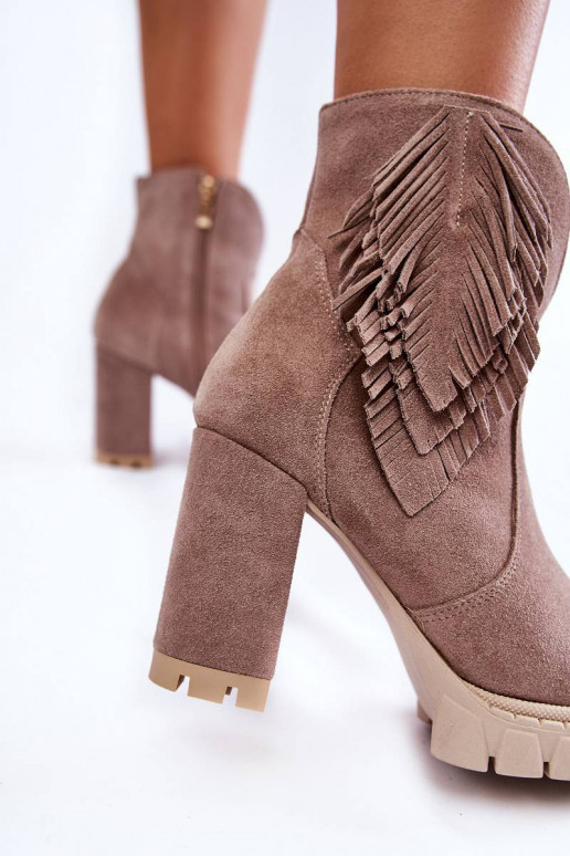 Chaussures en daim avec plateforme de couleur cappuccino