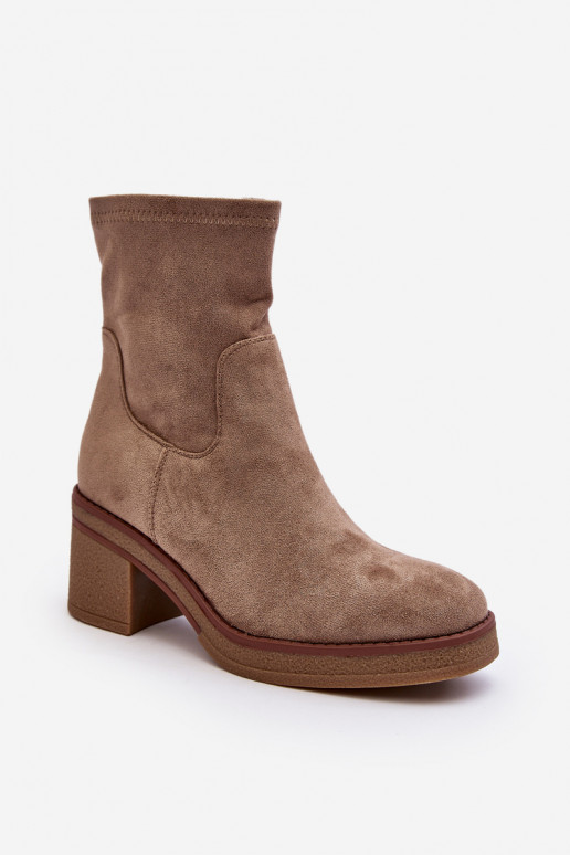Stiefel mit Absätzen beige Farbe Argastis
