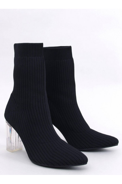 Bottines stylées à talon transparent...