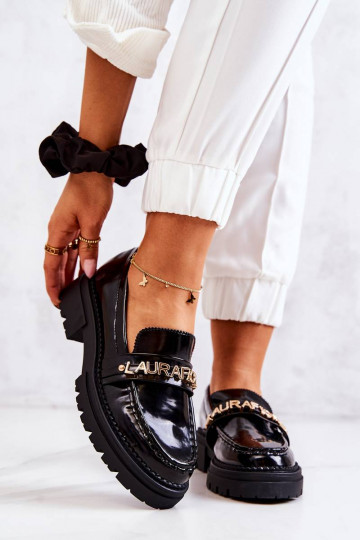 Chaussures effet laqué...