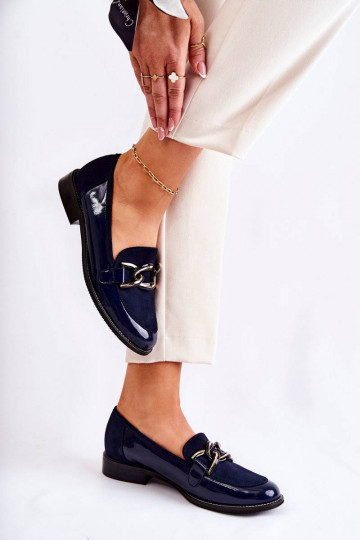 Mocassins modèle classique... 2