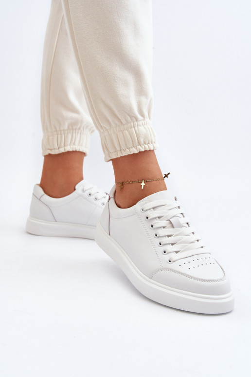 Baskets modèle chaussures cuir naturel couleur blanc Dimpna