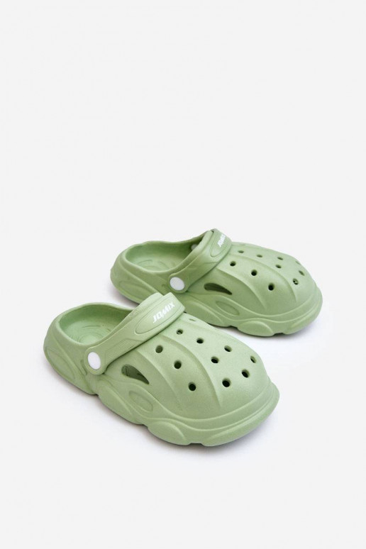 Crocs-Hausschuhe für Kinder in der Farbe Cloudy