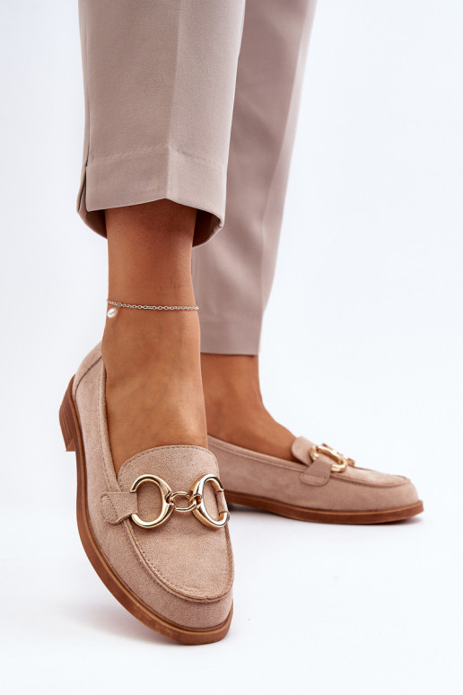 Mocassins élégants en daim avec... Mocassins élégants en daim avec...