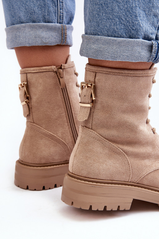 Stiefeletten mit Reißverschlüssen in... Stiefeletten mit Reißverschlüssen in...