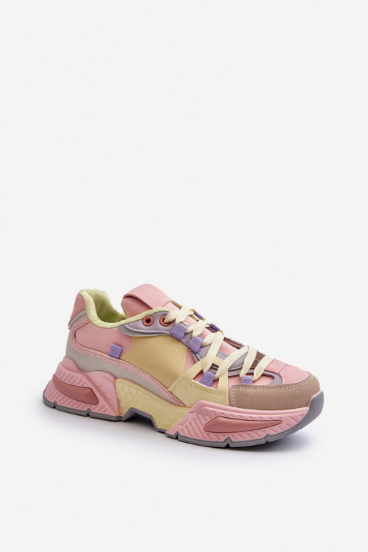 Chaussures Snekersy à semelle massive... Chaussures Snekersy à semelle massive...