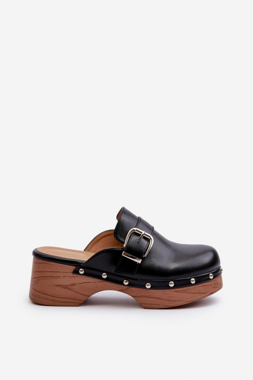 Slippers met gespen in de kleur zwart... Slippers met gespen in de kleur zwart...