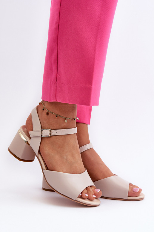 Sandales pour femmes à talon bas de... Sandales pour femmes à talon bas de...