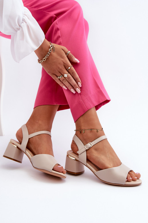 Sandales pour femmes à talon bas de... Sandales pour femmes à talon bas de...