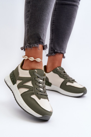 Baskets modèle chaussures couleur verte Kaimans