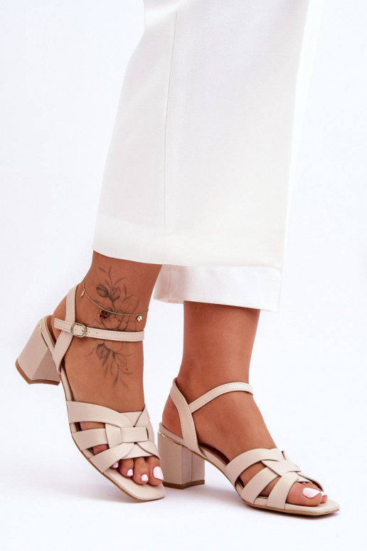 Sandale classique à talons de couleur beige Misty