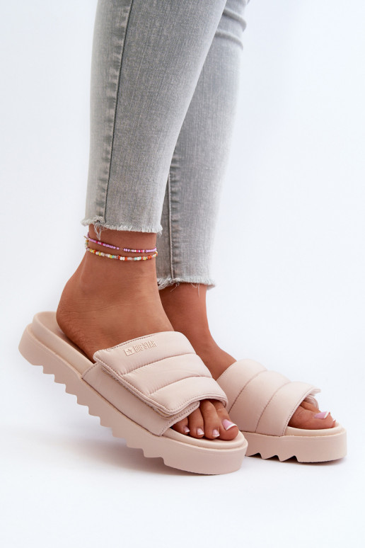 Sandalen met plateau Big Star beige Sandalen met plateau Big Star beige