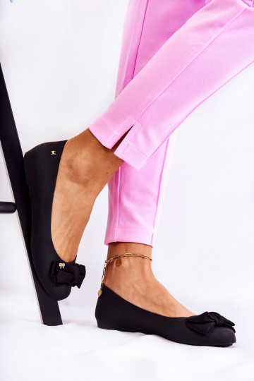 Ballerines en caoutchouc avec rubans de couleur noire Fergie 2