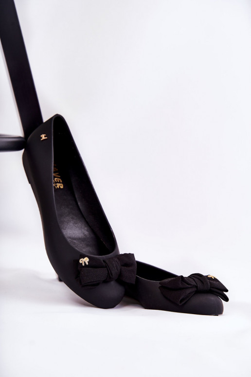 Ballerines en caoutchouc avec rubans de couleur noire Fergie