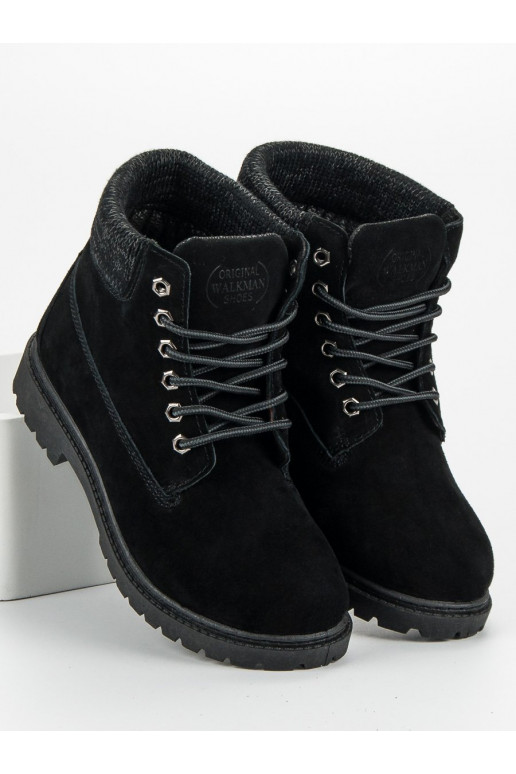 Bottes noires Bottes noires
