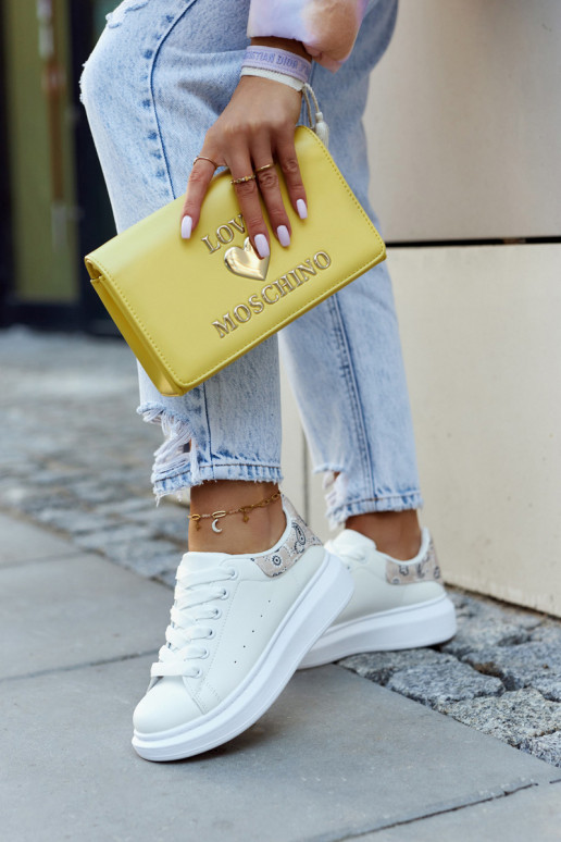 Klassiek model sportschoenen in... Klassiek model sportschoenen in...