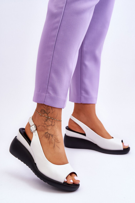 Sandales blanches de Sergio Leone... Sandales blanches de Sergio Leone...