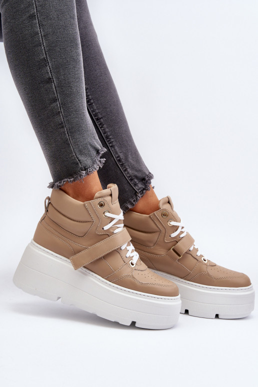 Chaussures modèle Zazoo Sneakers de couleur beige